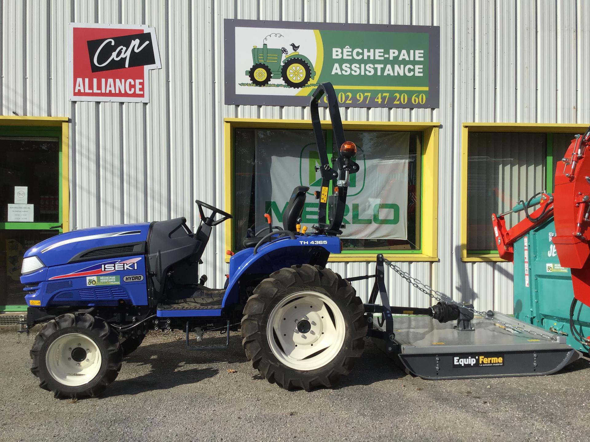 Micro-tracteur Iseki et gyrobroyeur 1.20 m Equip'Ferme